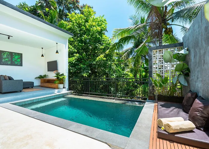 Tropical Modern Private Villa *